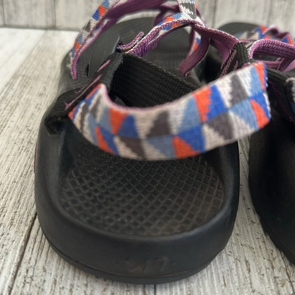 Chaco ZX2 Classic Sandal Women's Toe Loop Purple Geometric Print